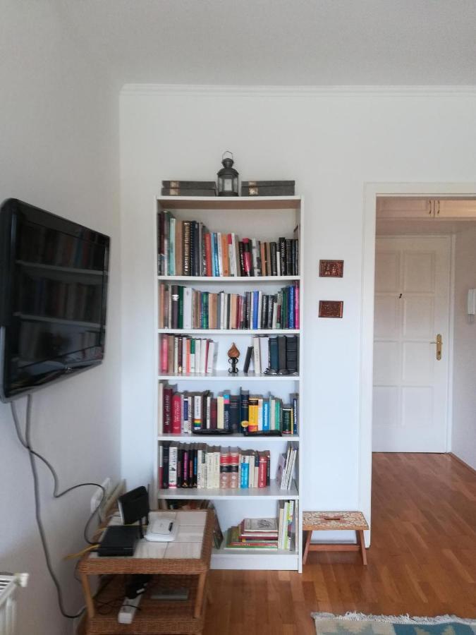 Homy Apartment In Buda, With Safe Garage And Terrace Budapest Exterior foto